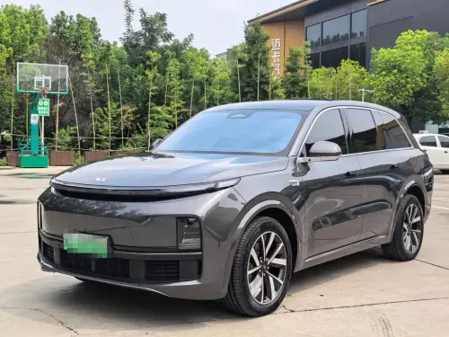 Li Auto L8, 2023