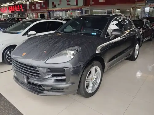 Porsche Macan, 2021