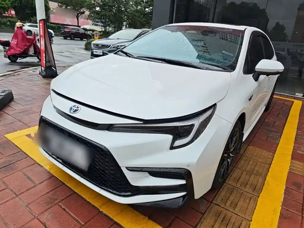 Toyota 雷凌, 2024