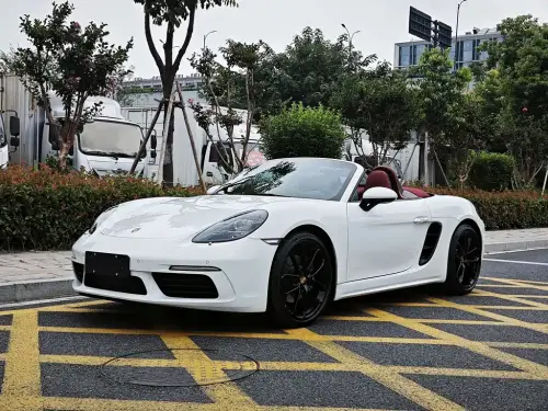 Porsche 718, 2025