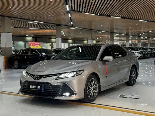 Toyota Camry, 2022