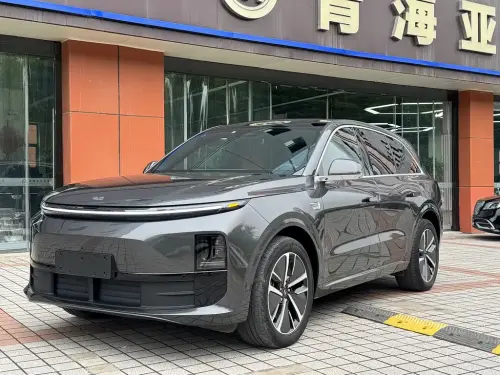 Li Auto L6, 2025