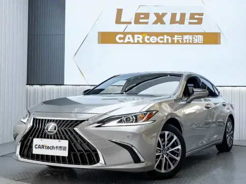 Lexus ES, 2023