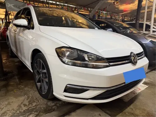 Volkswagen Golf, 2020