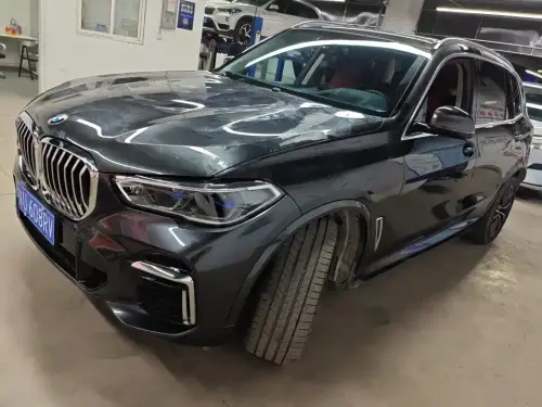 BMW X5, 2022
