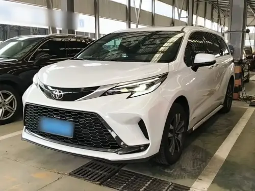 Toyota Granvia, 2024