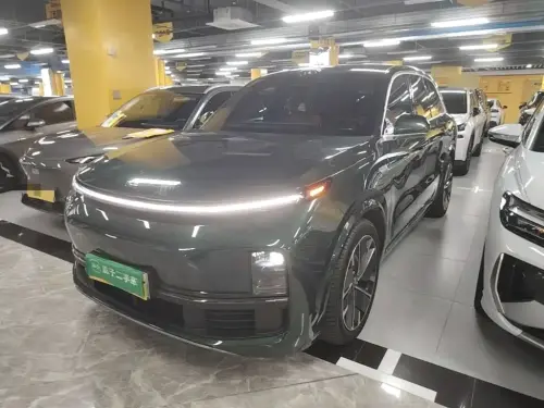Li Auto L8, 2025
