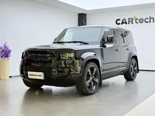 Land Rover Defender, 2023
