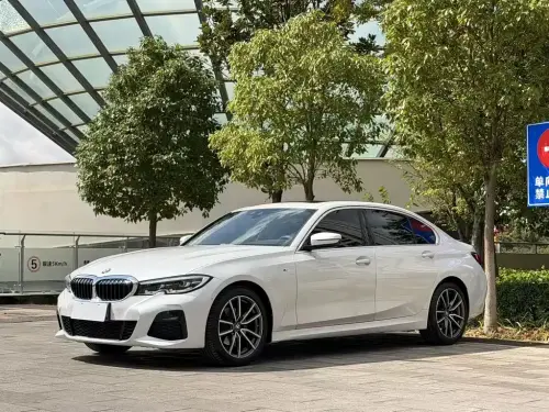 BMW 3-Series, 2020