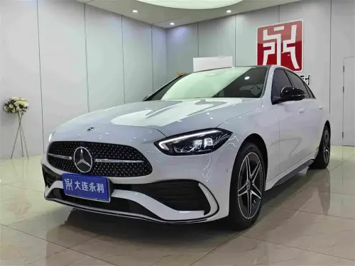 Mercedes-Benz C-Class, 2024