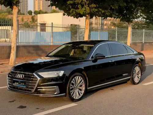 Audi A8, 2020