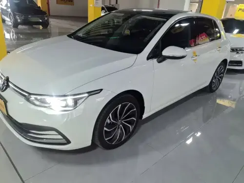 Volkswagen Golf, 2021