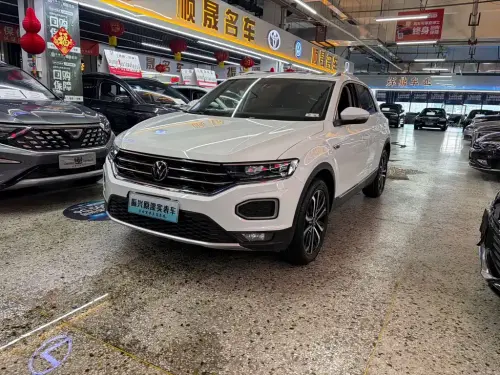 Volkswagen T-Roc, 2022