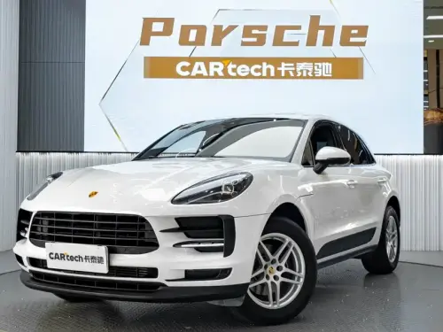 Porsche Macan, 2021