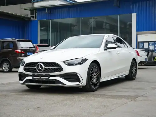 Mercedes-Benz C-Class, 2024