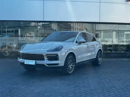 Porsche Cayenne, 2022