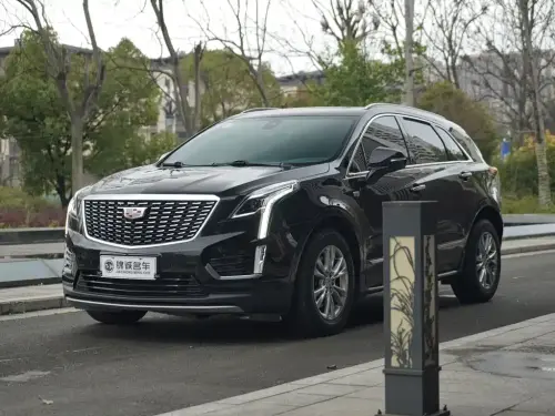 Cadillac XT5, 2022