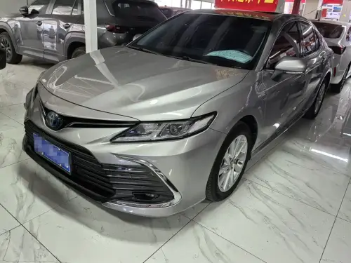 Toyota Camry, 2023