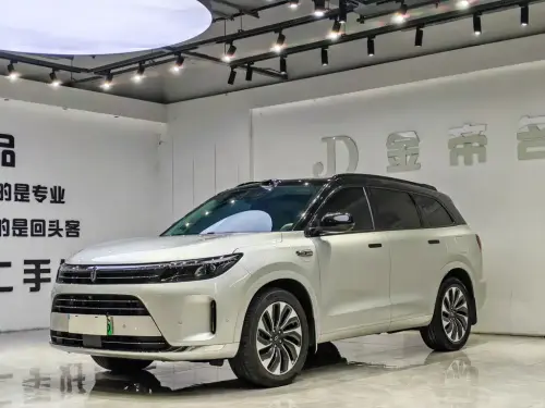 AITO M7, 2023