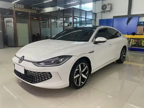 Volkswagen Lamando, 2023
