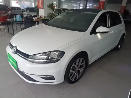 Volkswagen Golf, 2020