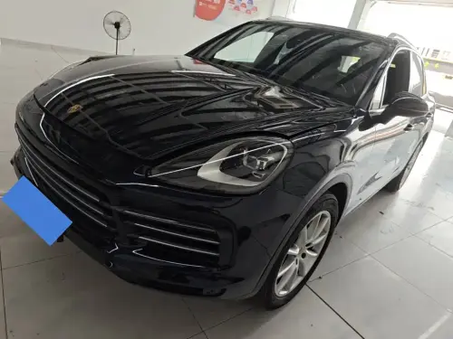 Porsche Cayenne, 2021