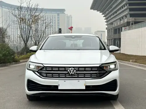 Volkswagen Sagitar, 2022