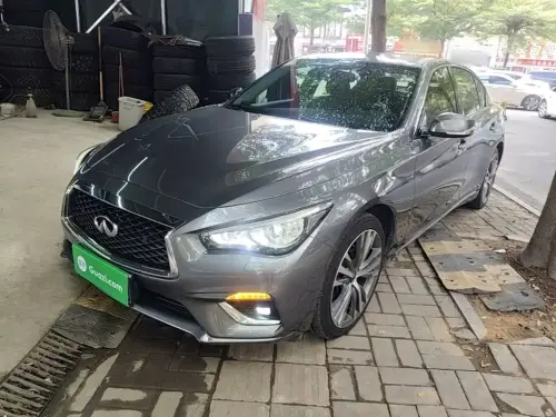 Infiniti Q50, 2022