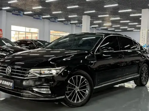 Volkswagen Magotan, 2020
