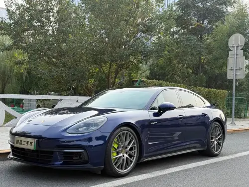 Porsche Panamera, 2020