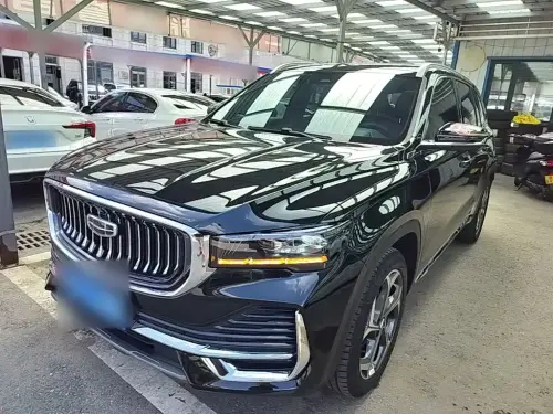 Geely Xingyue L, 2025