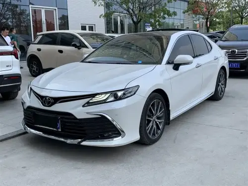 Toyota Camry, 2024