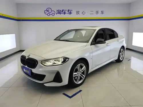 BMW 1-Series, 2021