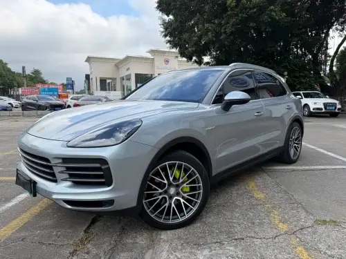 Porsche Cayenne, 2021