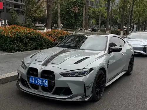 BMW 4-Series M, 2022