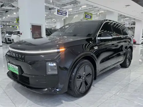 Li Auto L6, 2025