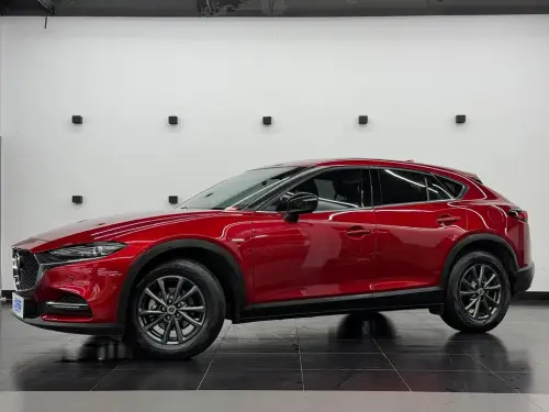 Mazda CX-4, 2021