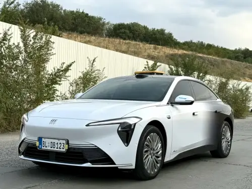 Buick Zhijing L7, 2026