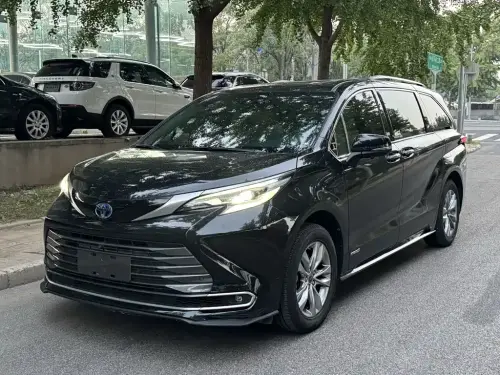 Toyota Sienna, 2022