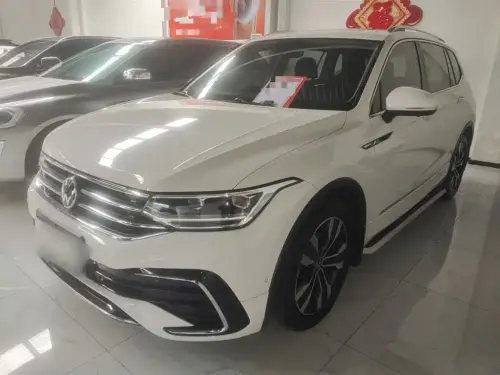 Volkswagen Tiguan, 2022