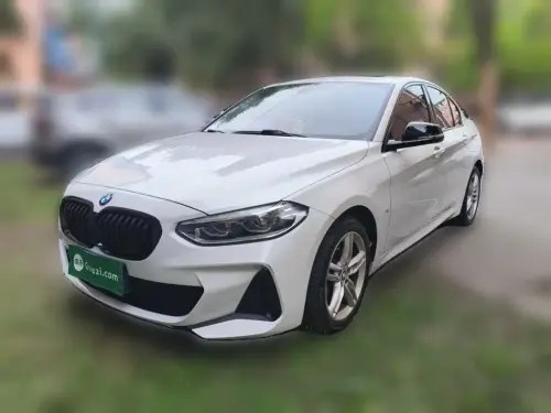 BMW 1-Series, 2021