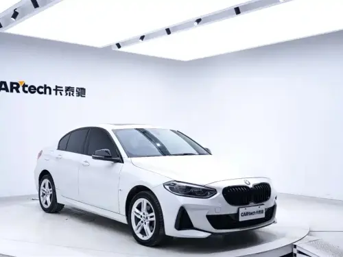 BMW 1-Series, 2023