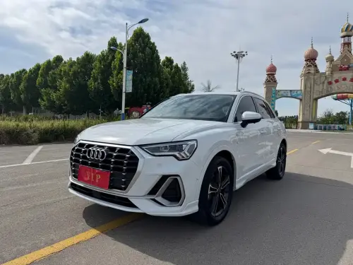 Audi Q3, 2023