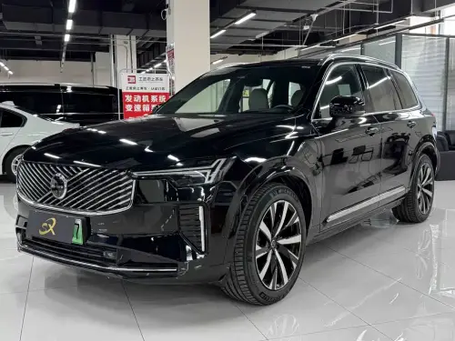 Volvo XC90, 2025