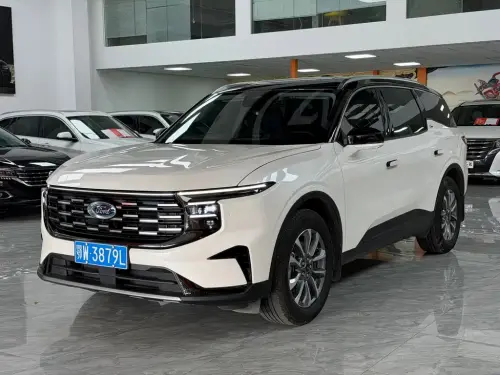 Ford Edge, 2025