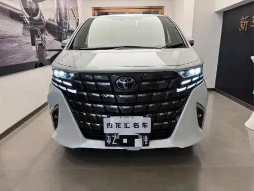 Toyota Alphard, 2025