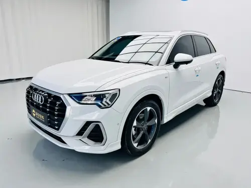 Audi Q3, 2023
