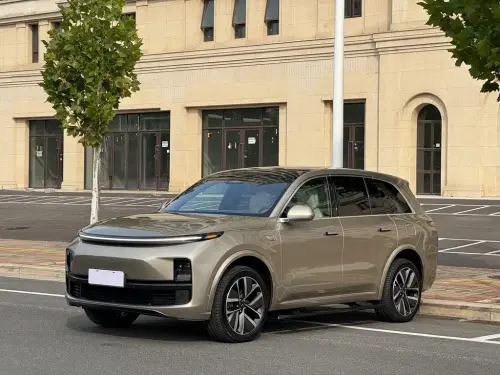 Li Auto L8, 2023