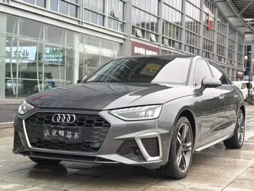 Audi A4, 2021