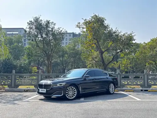 BMW 7-Series, 2021